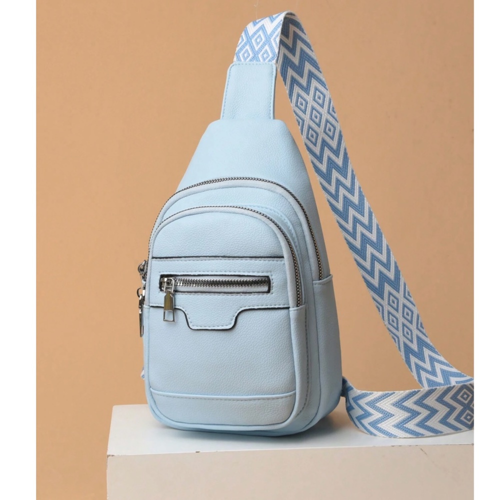 Luxe Vegan Leather Zip up Crossbody Back Pack Bag
